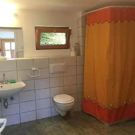 Abel Apartman Holiday home Vonyarcvashegy